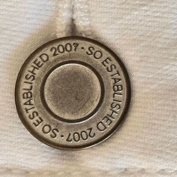 NWOT So Womens Front Slit Frayed Hem High Rise Midi Denim Skirt White Size 7/28W - Picture 6 of 11